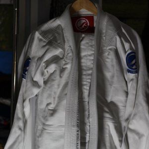 Shoyoroll white Gi